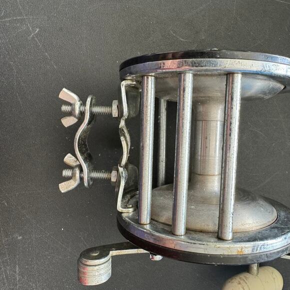 Vintage PENN Long Beach No.67 Fishing Reel - Picture 5 of 5